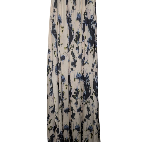 A Lady 100% Silk Maxi Sleeveless Dress - Picture 12 of 15